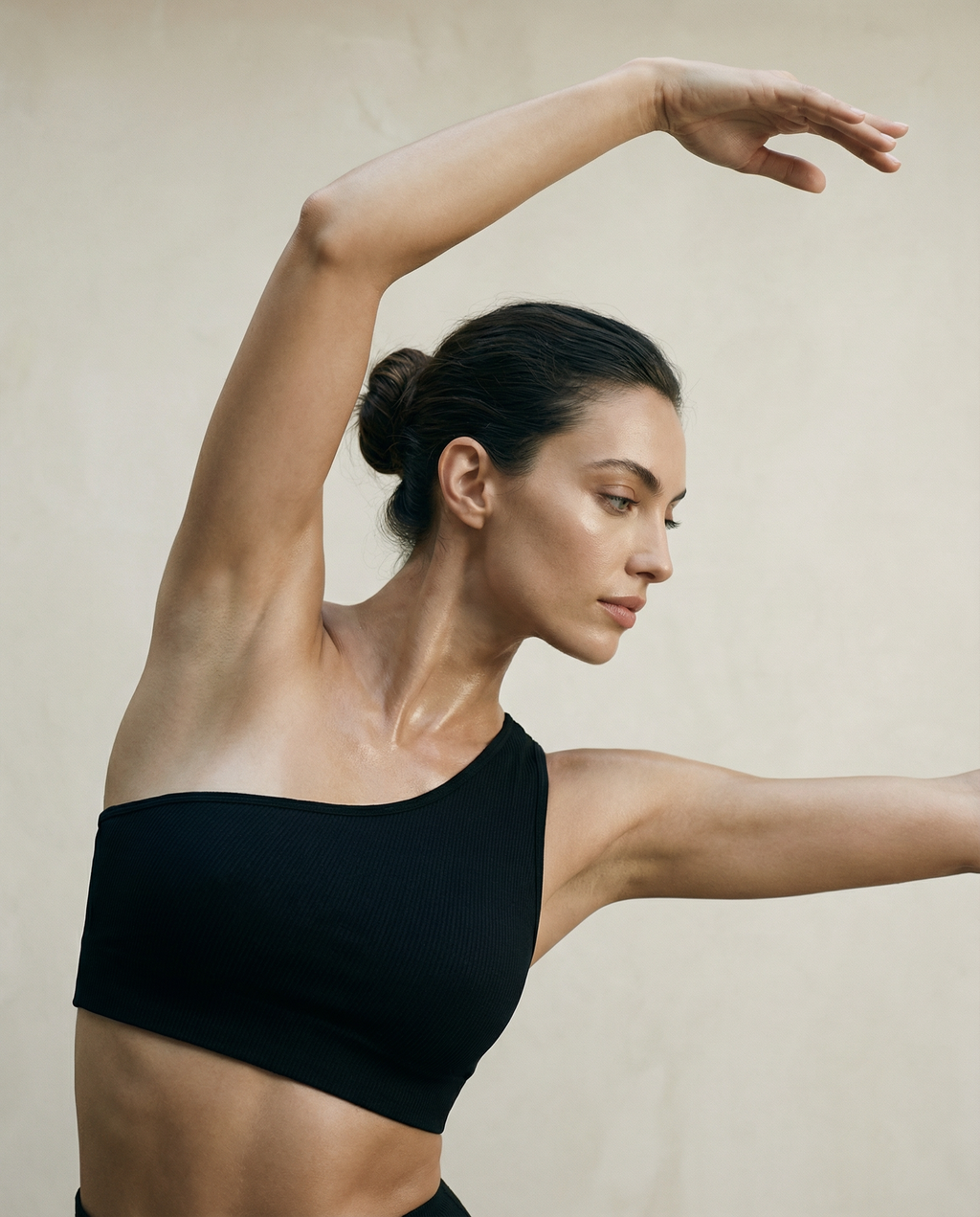 Sculpt One Shoulder Bra